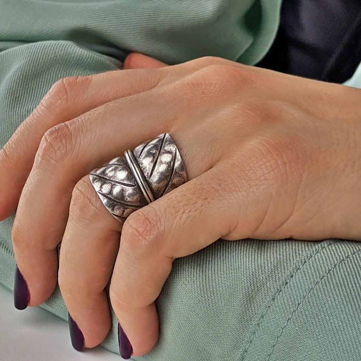81stgeneration Anello Regolabile in Argento 999 Karen Hill Tribe 81stgeneration Anello Regolabile in Argento 999 Karen Hill Tribe