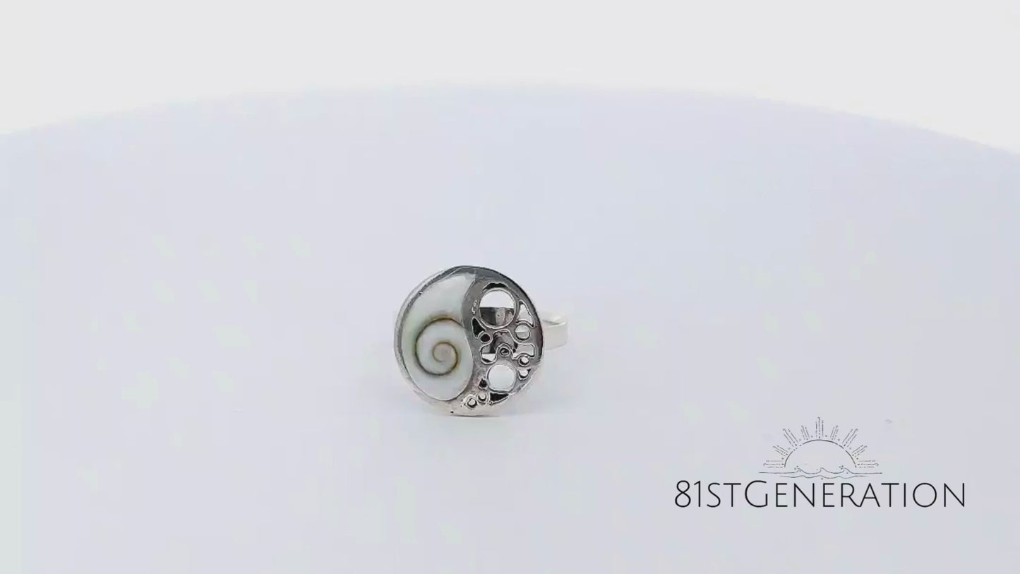 
                  
                    Load and play video in Gallery viewer, Sterling Silver Shiva Eye Shell Filigree Yin Yang Adjustable Ring
                  
                