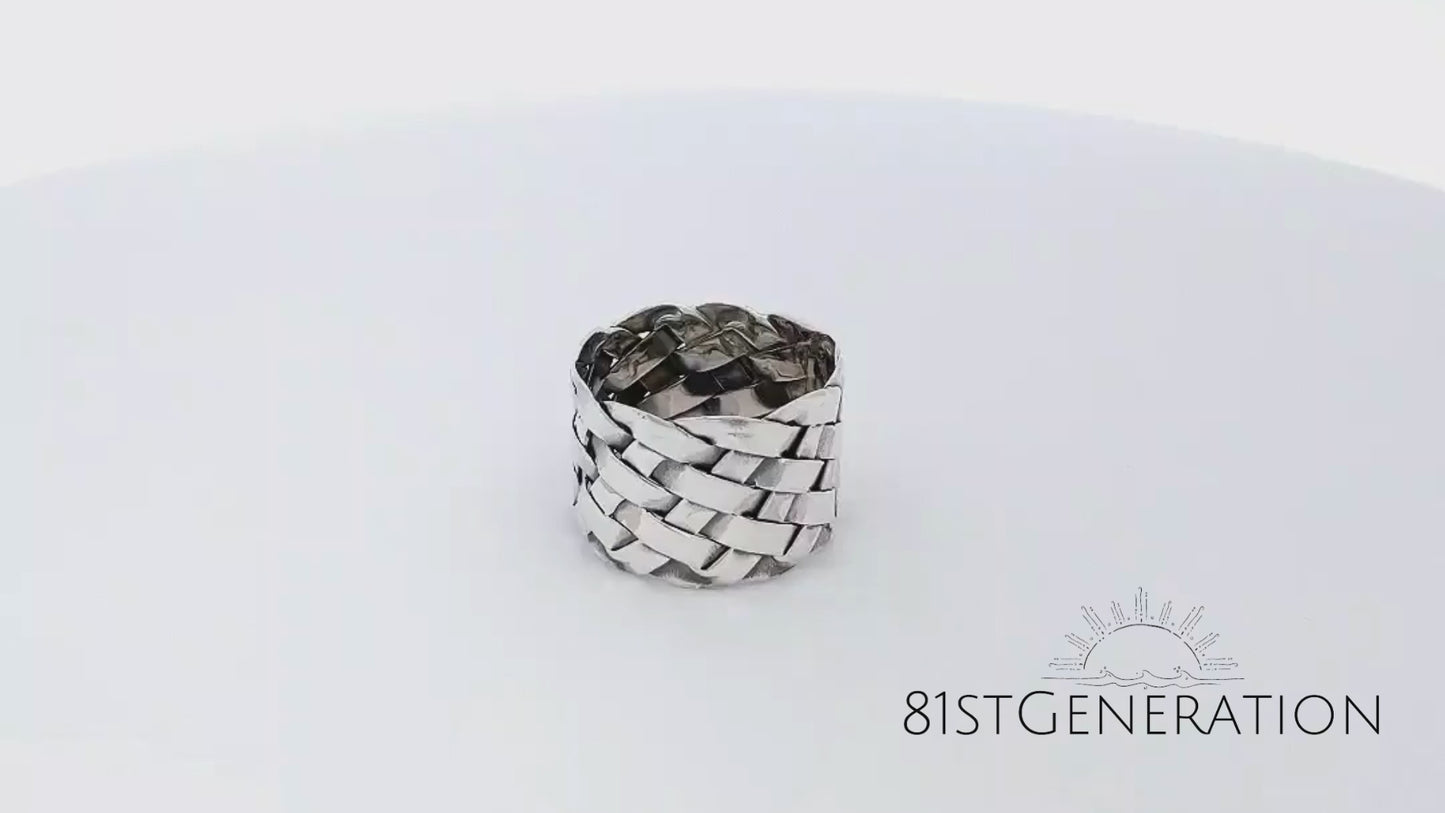 
                  
                    Load and play video in Gallery viewer, Sterling Silver Wide Flat Band Braided Woven Basketweave Ring
                  
                