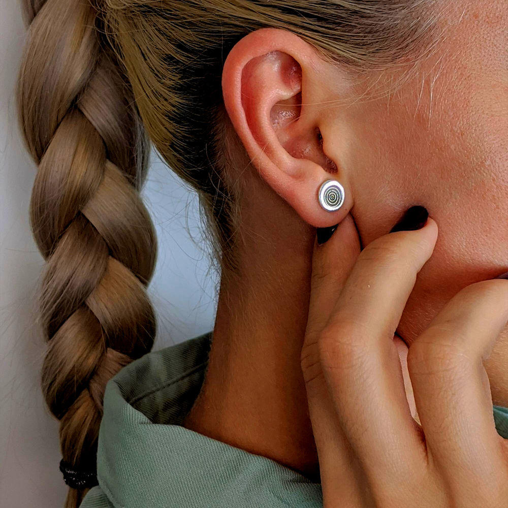 Pure Silver Karen Hill Tribe Round Studs Circle Disc Stud Earrings