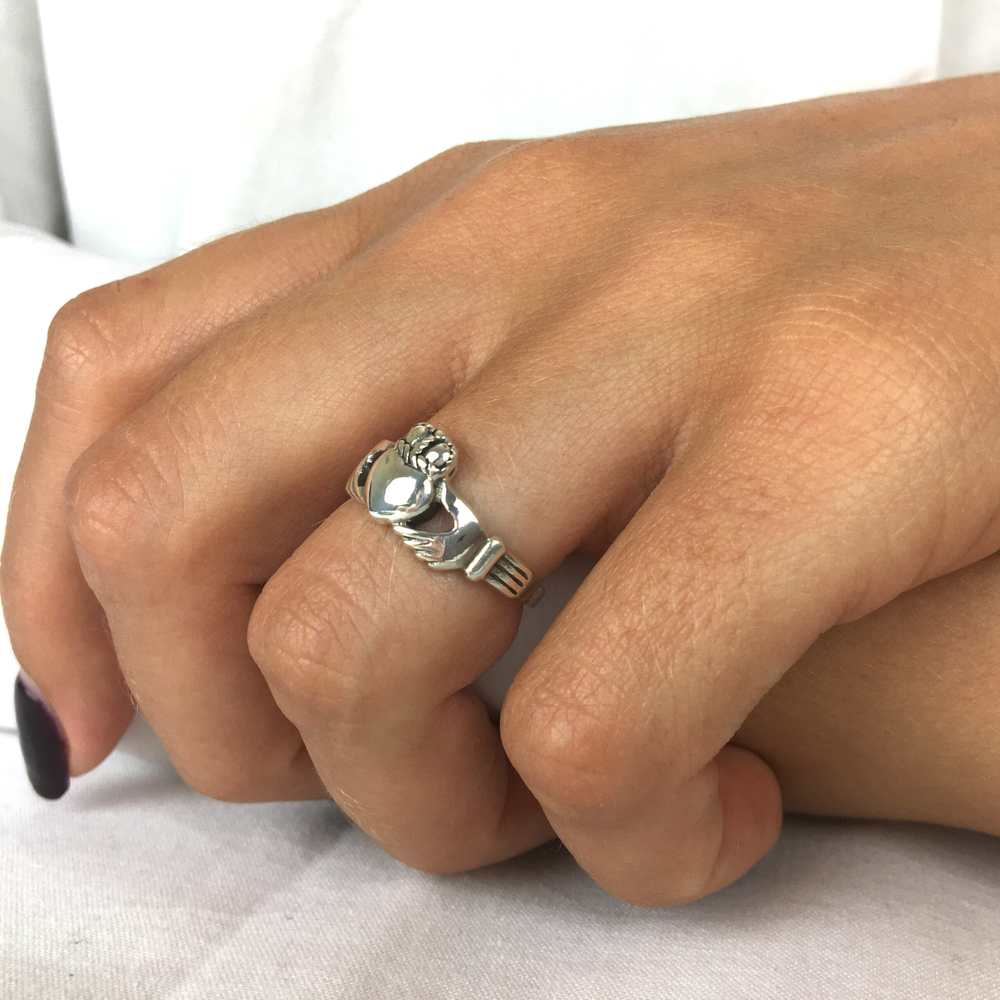 Sterling Silver Claddagh Heart Celtic Irish Ring Promise Band