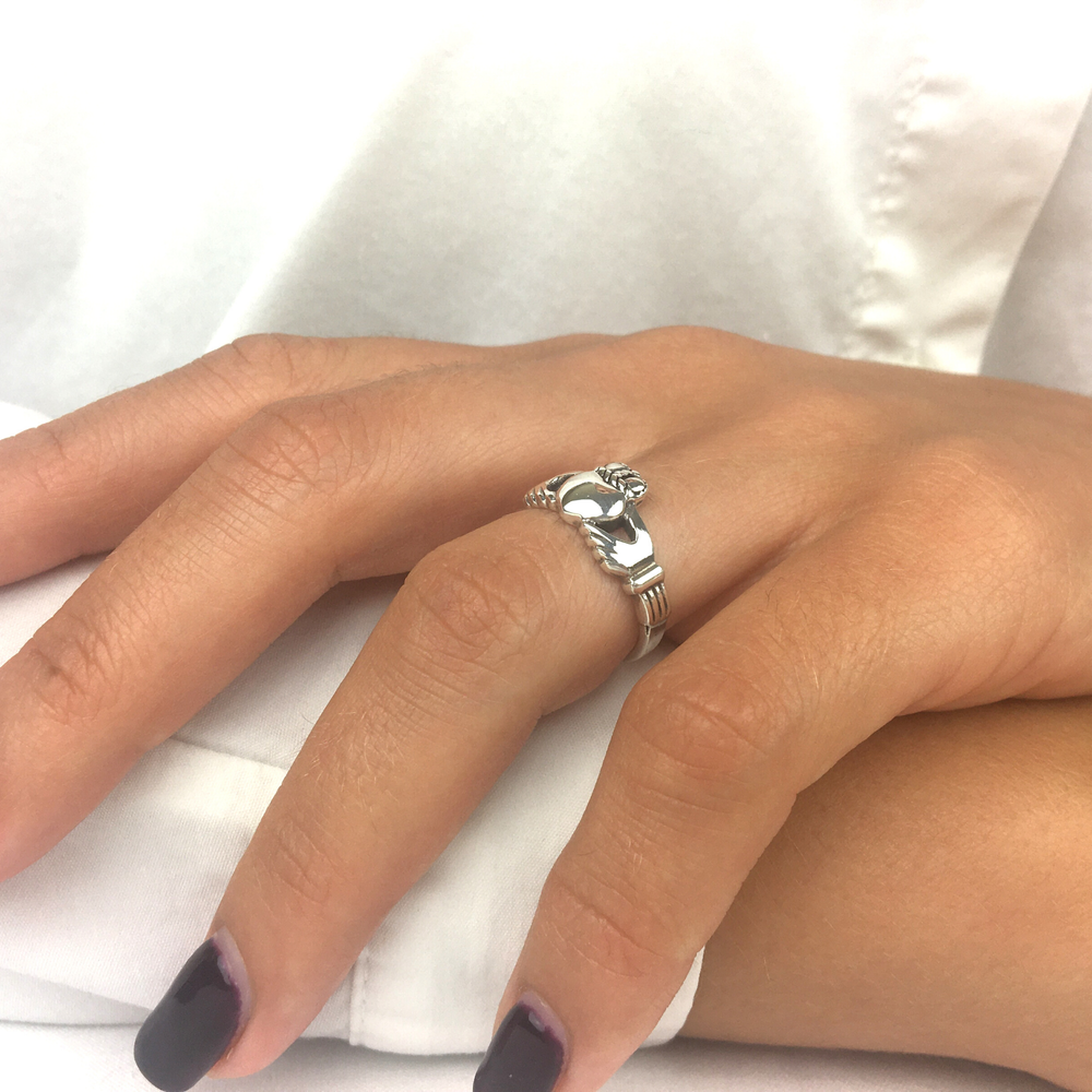 Sterling Silver Claddagh Heart Celtic Irish Ring Promise Band