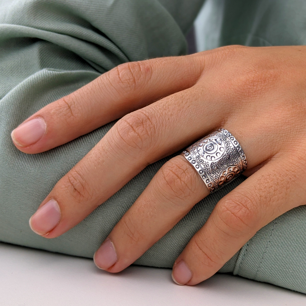 Sterling Silver Wide Band Tribal Motif Circle Pattern Adjustable Ring
