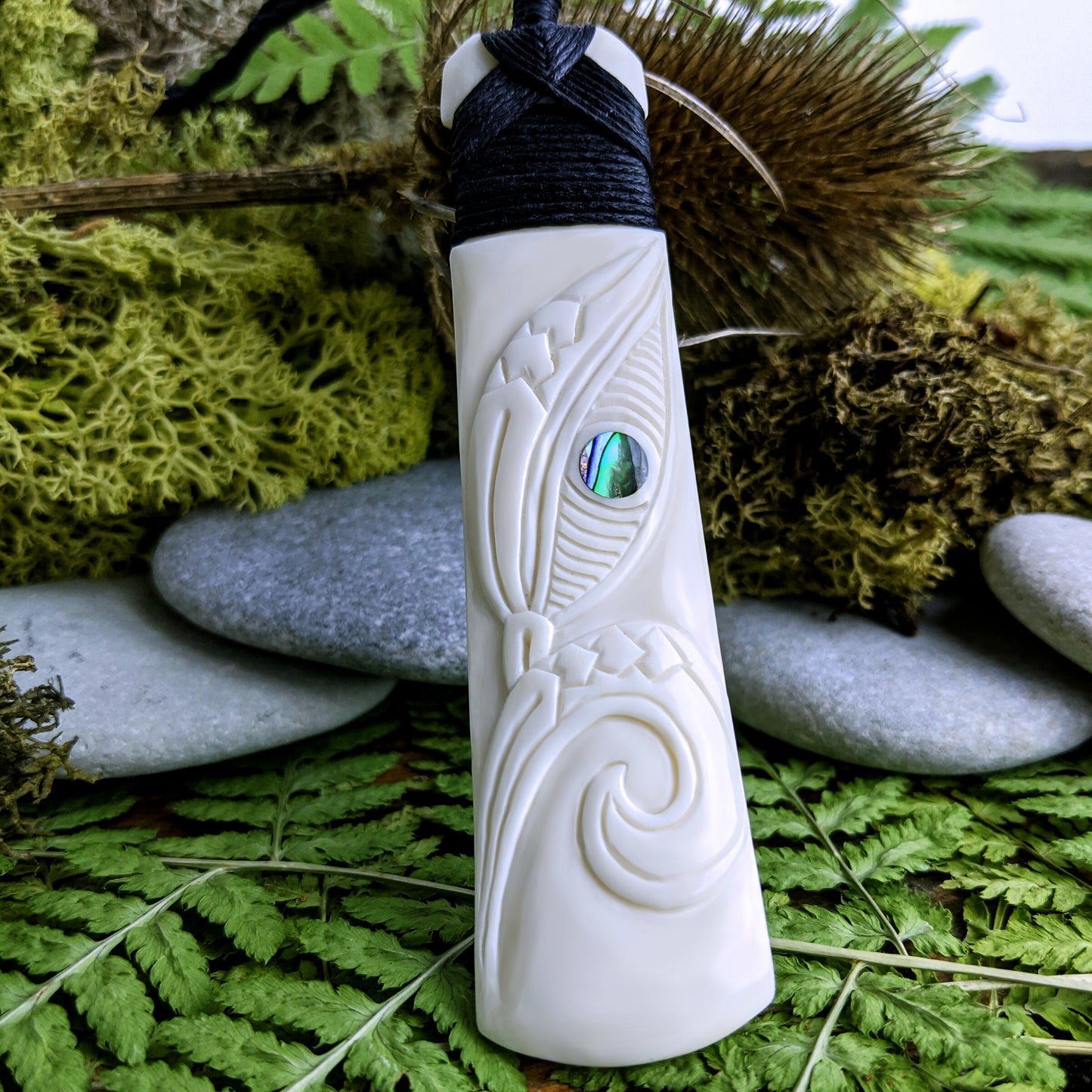 
                  
                    Bone Abalone Shell Long Toki Fern Carving Pendant Maori Style Necklace
                  
                