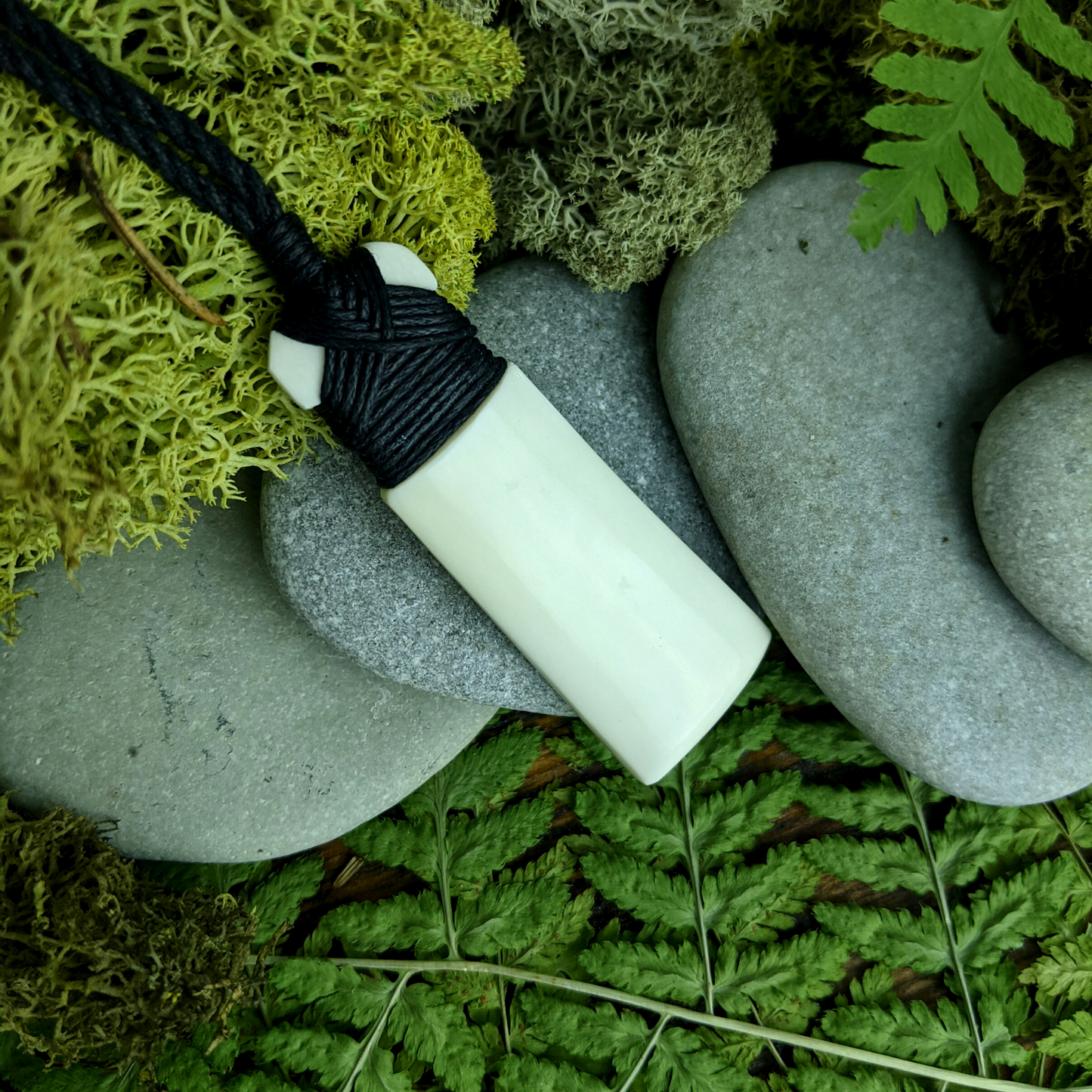 
                  
                    Bone Maori Style Smooth Simple Toki Pendant Cord Surfer Necklace
                  
                