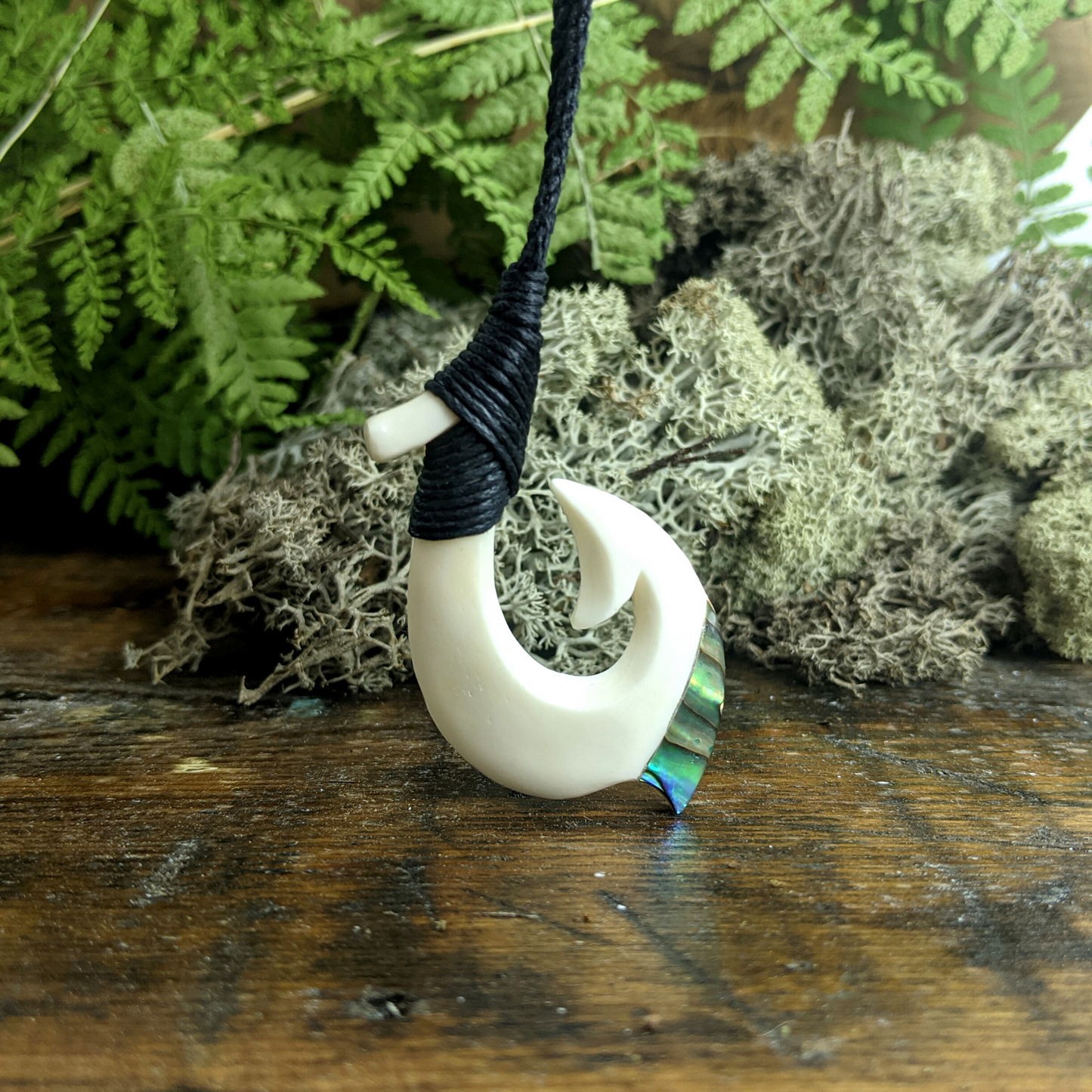 
                  
                    Bone Abalone Shell Fish Hook Hei Matau Pendant Maori Style Necklace
                  
                