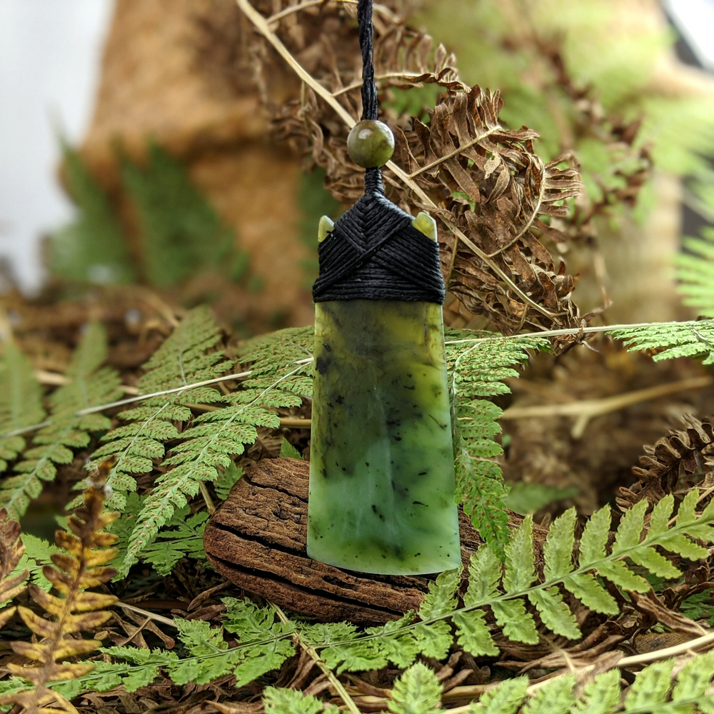 
                  
                    Nephrite Jade Maori Long Toki Pendant Necklace Hand Carved Greenstone
                  
                